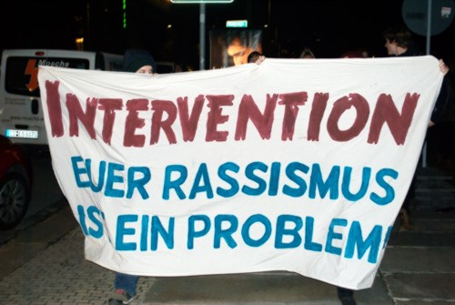 Medbragte Bannere Fra Leipzigs Anti Pegida Demonstranter